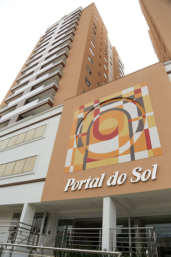 #78 - Apartamento para Venda em São José - SC