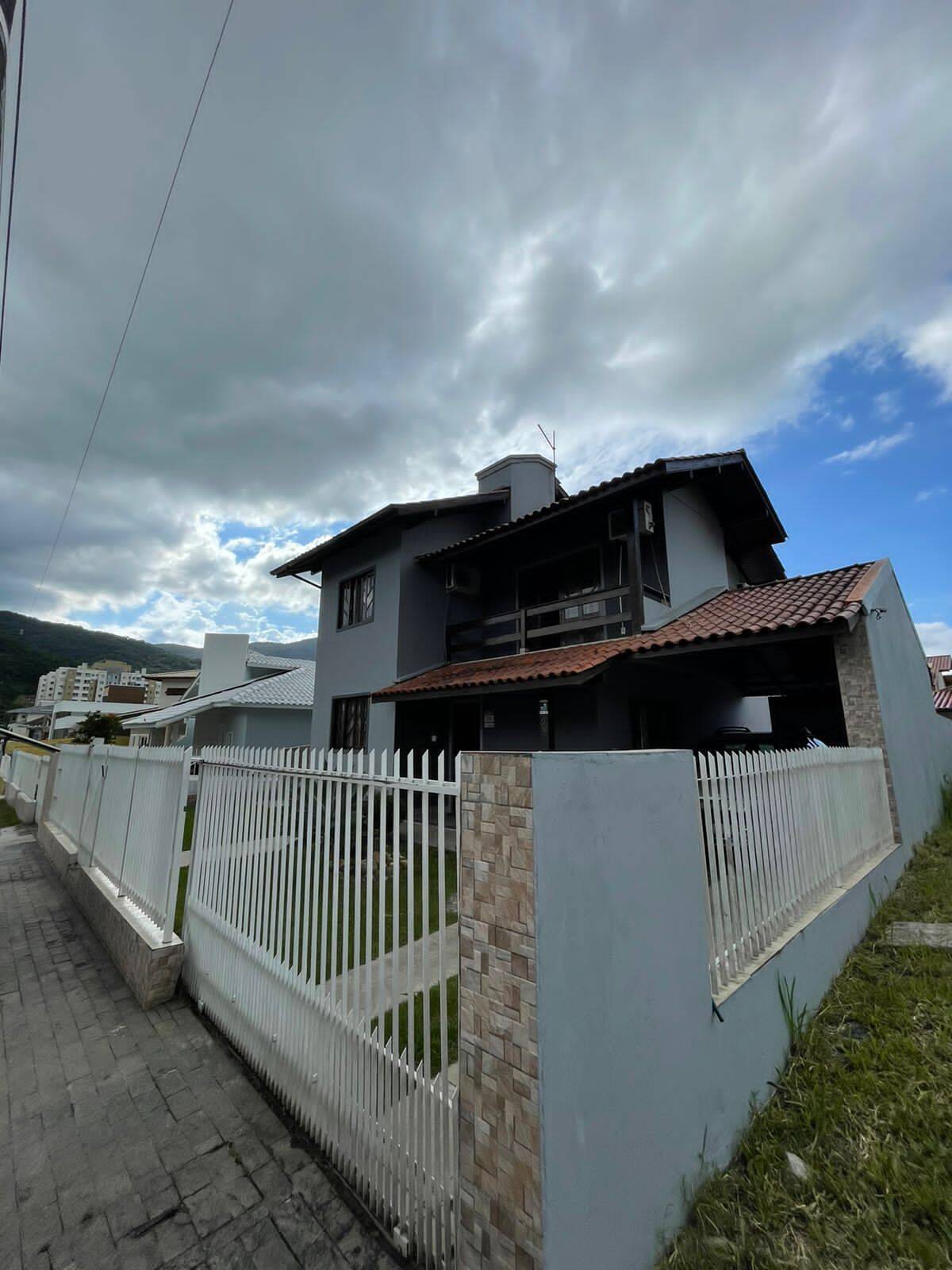 #568 - Casa para Venda em Palhoça - SC