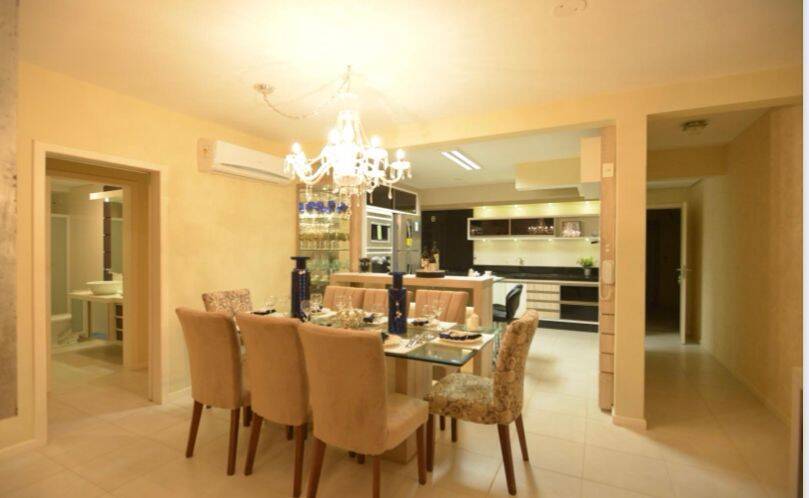 #818 - Apartamento para Venda em Florianópolis - SC