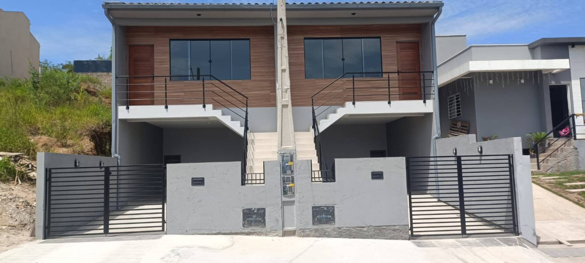 #773 - Sobrado para Venda em São José - SC