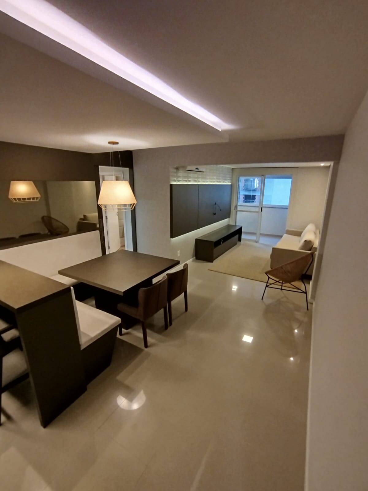 #1853 - Apartamento para Venda em São José - SC