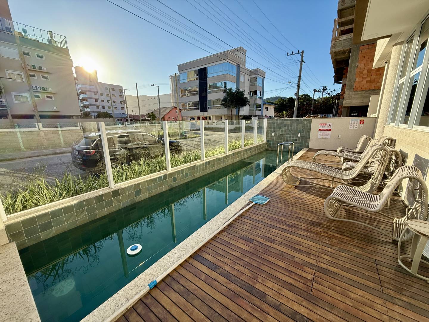 #1953 - Apartamento para Venda em Governador Celso Ramos - SC