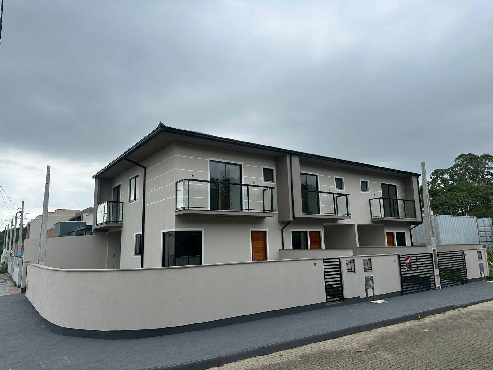 #1973 - Casa para Venda em São José - SC