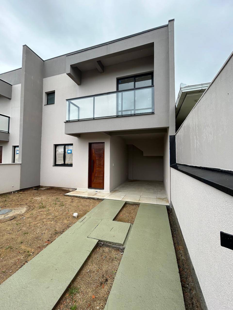 #1994 - Casa para Venda em São José - SC