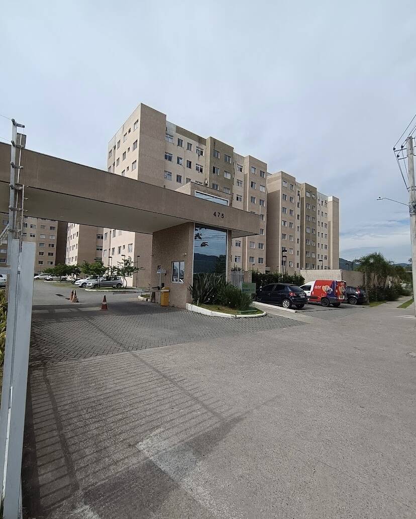 #2012 - Apartamento para Venda em Palhoça - SC