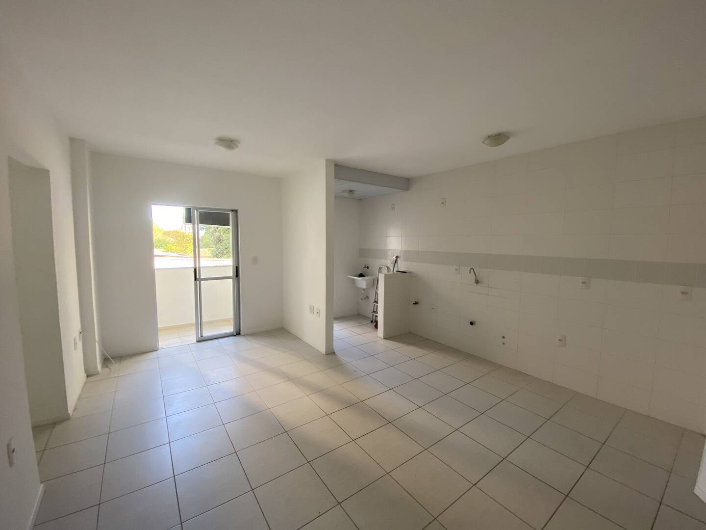 #2024 - Apartamento para Venda em São José - SC