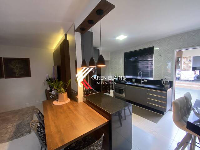 Casa para Venda em São José - 2