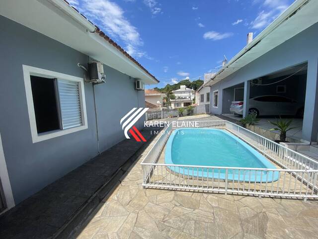 Casa para Venda em São José - 3