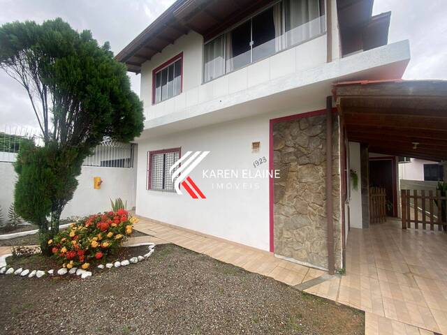 Casa para Venda em São José - 2