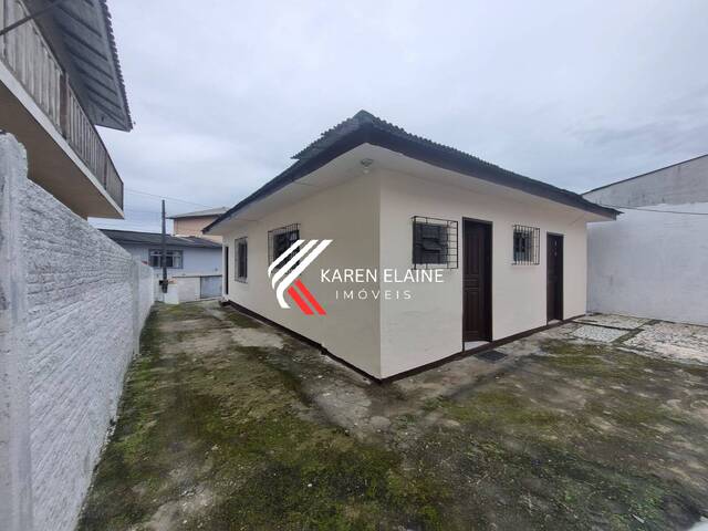 Casa para Venda em São José - 5