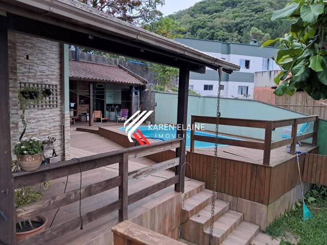 #1810 - Casa para Venda em São José - SC - 3