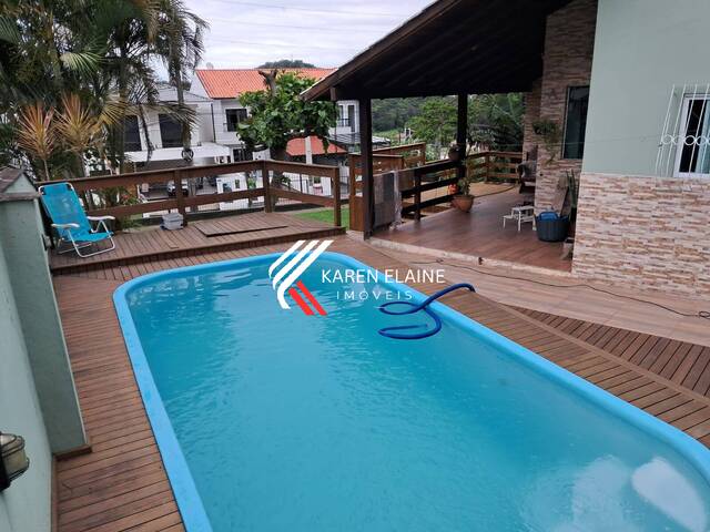 Casa para Venda em São José - 4