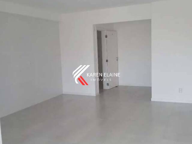 Apartamento para Venda em Palhoça - 3