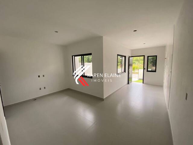 Casa para Venda em São José - 3