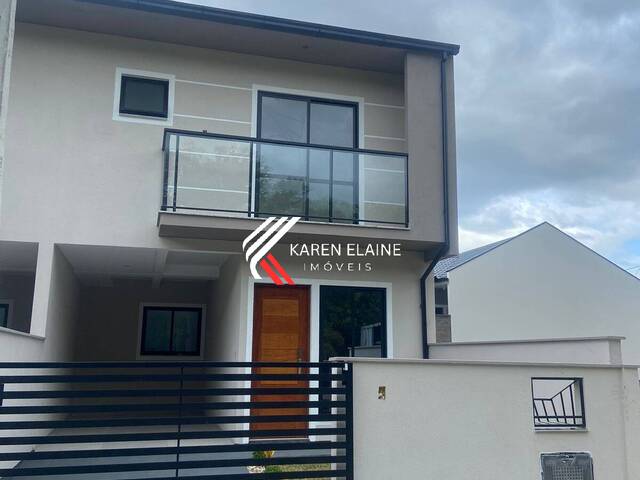 Casa para Venda em São José - 2