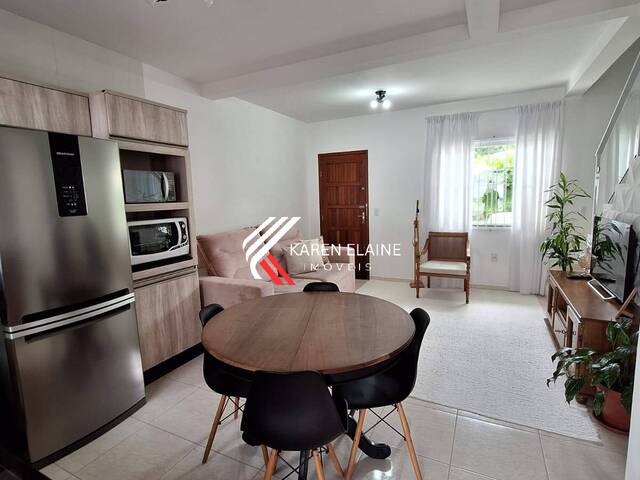 #2016 - Casa para Venda em São José - SC