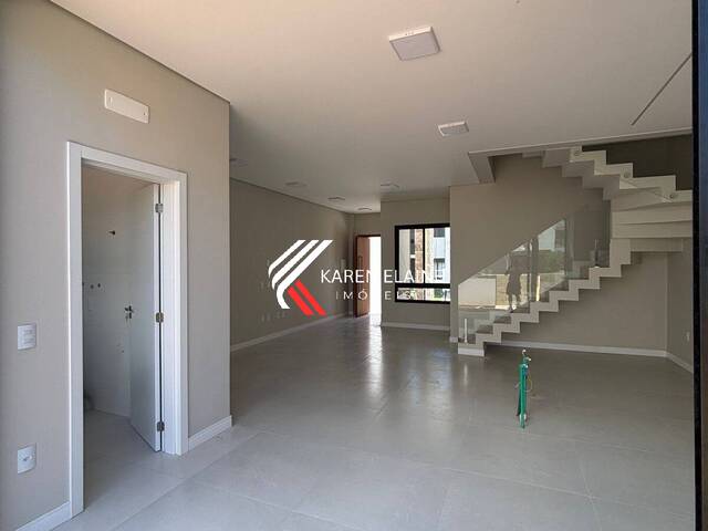 #2019 - Casa para Venda em Biguaçu - SC - 2