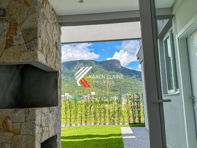 #2032 - Casa para Venda em Palhoça - SC - 2